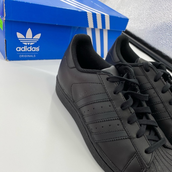 Youth Adidas Superstar J Sneakers ‘Classic Black’ - Picture 5 of 6